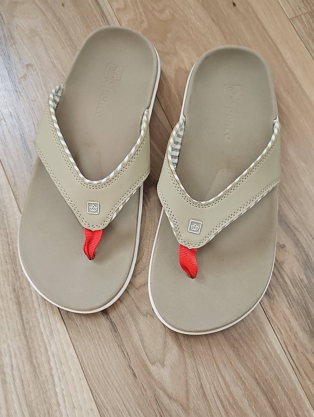 Spenco Women's Beige Supportive Flip Sandals